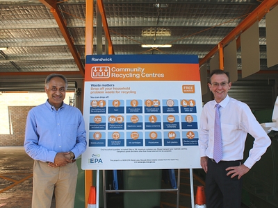 Noel D'Souza Mayor of Randwick, with Bruce Notley-Smith MP at the Randwick Recycling Centre.