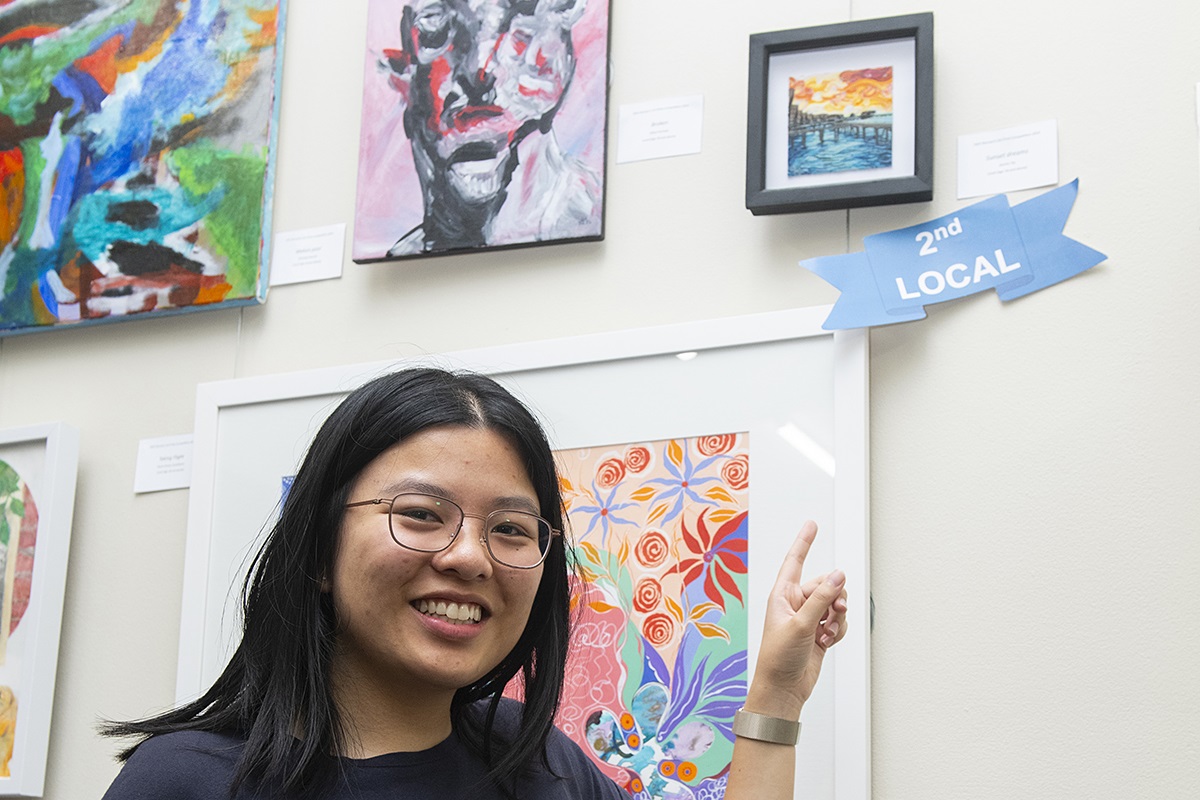 Image of 2024 Women's Art Prize - Local category 2nd place Jasmin Yip with artwork Sunset Dreams 