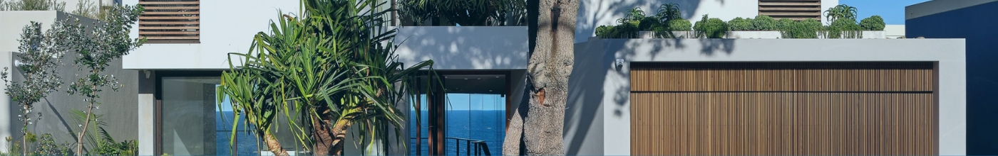 Ravine House by Rolf Ockert